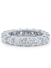 14K White Gold Round Diamond Wedding Band (4.75 ct)